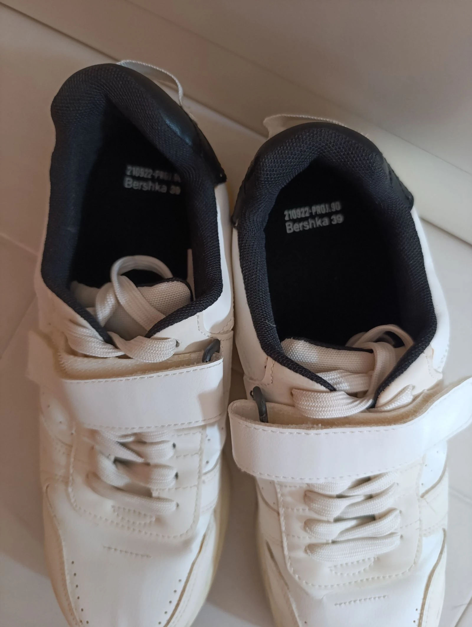 Chaussures Bershka taille 39 – photo 4